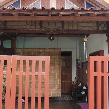 Kembar Guesthouse Jogyakarta Zewnętrze zdjęcie