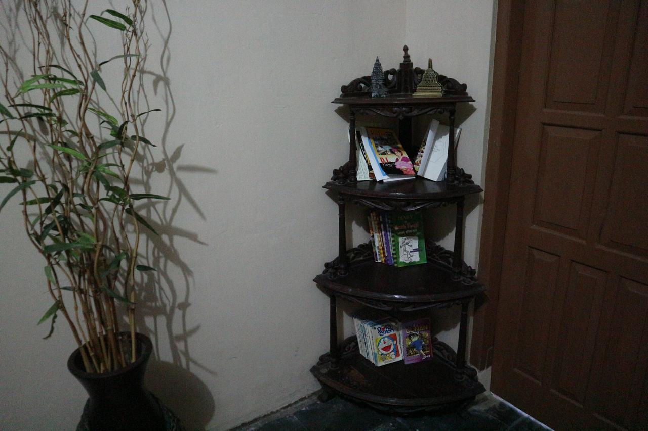 Kembar Guesthouse Jogyakarta Zewnętrze zdjęcie