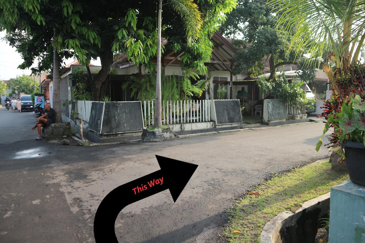 Kembar Guesthouse Jogyakarta Zewnętrze zdjęcie